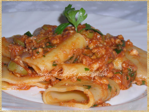 Schiaffoni al sugo di dentice ed olive verdi