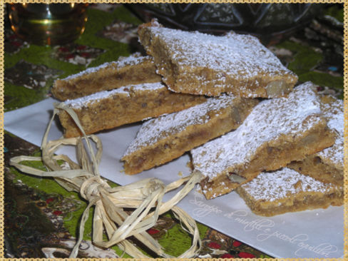 Quadrotti di mela e pera