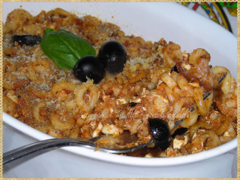 Pasta al forno (Anilletti 'u furnu)