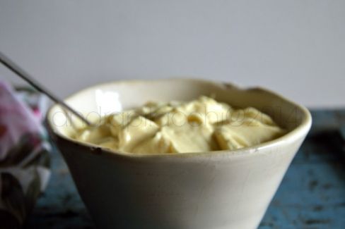 salsa maionese vegan: senta lattosio, senza uovo. QUESTO POST E' VIETATO AI MINORI DI 14 ANNI.
