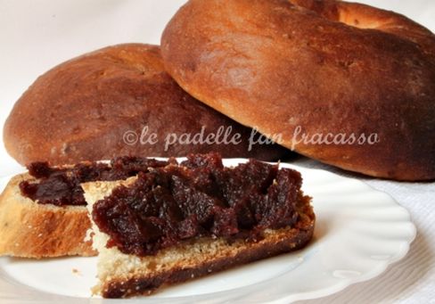 CIAMBELLE DI MOSTO MARCHIGIANE ........ " LI  COROLLI DE LA VERGARA "