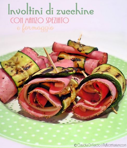 Involtini di zucchine con fettine di manzo speziato e formaggio