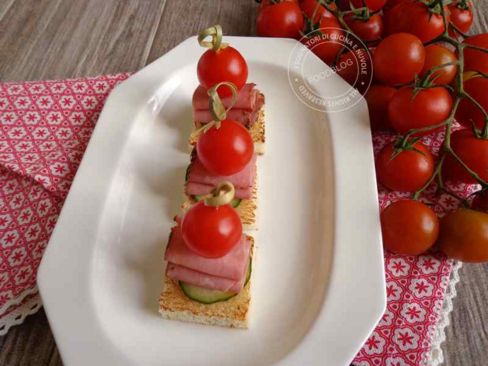 TARTINE ALTE DI PASTRAMI