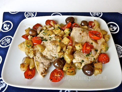 Pesce spada con dadolata di melanzane e pomodorini confit