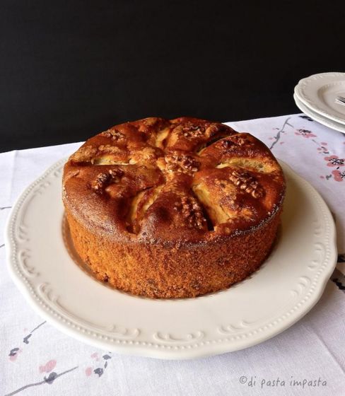 Torta di farro e mele allo yogurt… senza burro e lattosio