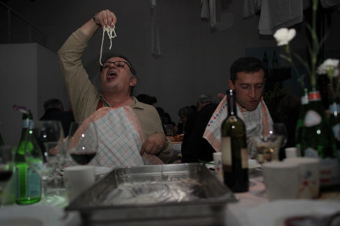 Le Grand Fooding, gli spaghetti “Whoosh” di Oldani, il tovagliolone…