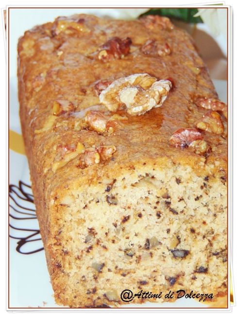 PLUM CAKE DI ALBUMI ALLE NOCI