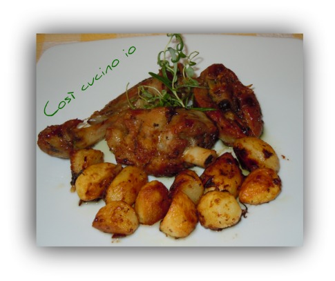 Capretto arrosto alle erbe aromatiche con patate
