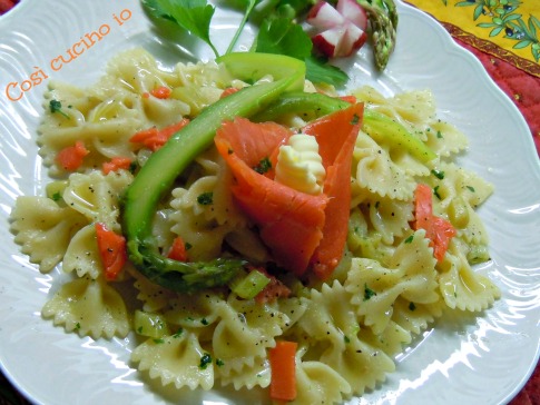 Farfalle asparagi e salmone (ricetta raffinata)