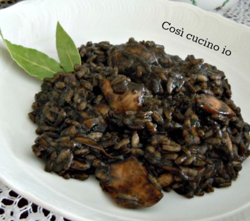 Risotto di seppie col nero, ricetta tradizionale veneziana