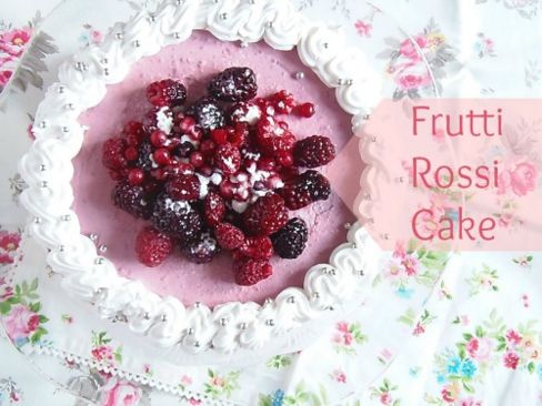 Torta yogurt e frutti di bosco ,ricetta golosa