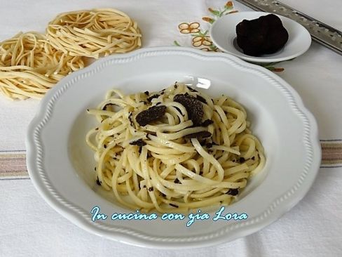 Strangozzi al tartufo ricetta tipica dell’Umbria