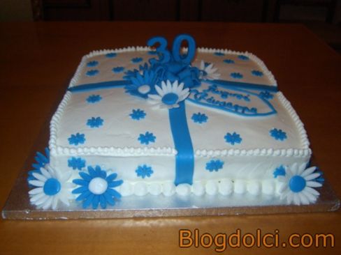 Torta “pacco regalo”