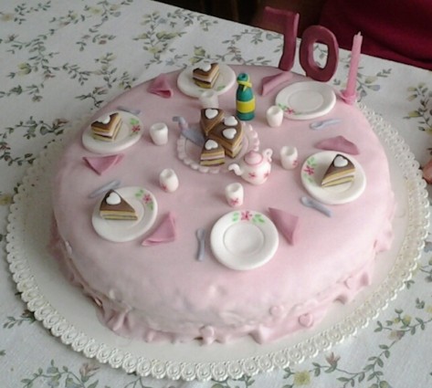 Torta in tavola