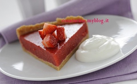Torta di fragole con yogurt greco - versione light e passo passo
