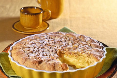 Torta della nonna ai pinoli