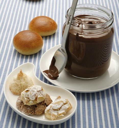 Crema di cioccolato alle nocciole