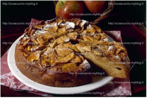 Torta di mele della nonna - fatta, scritta e commentata.