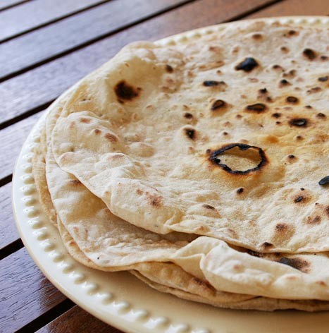 Piadina al salmone e philadelphia