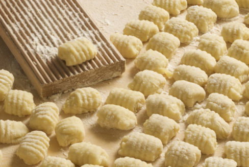 Come fare in casa gli gnocchi di patate