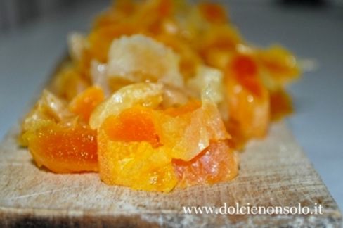 Frutta disidratata sotto spirito