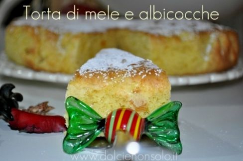 Torta di mele e albicocche secche