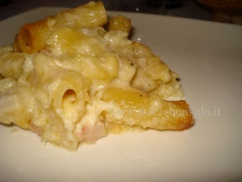 Rigatoni con cavolfiroe al forno