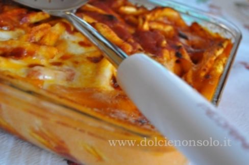 Maccheroni con salsiccia gratinati