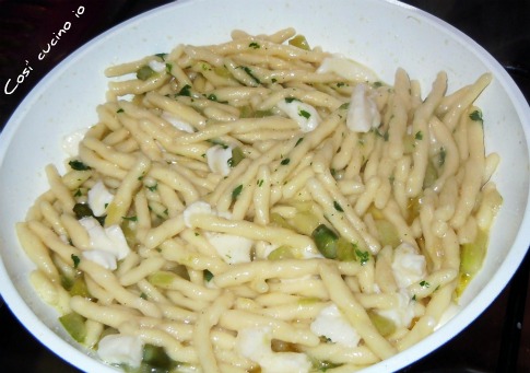 Trofie agli asparagi e bufala