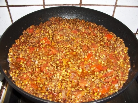 Festeggiamo il Capodanno con lenticchie e golose salsicce vegetali!