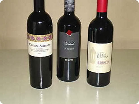 Recioto della Valpolicella un vino dolce di grande struttura ed entusiasmanti aromi.