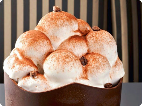 Profiterole tiramisù.