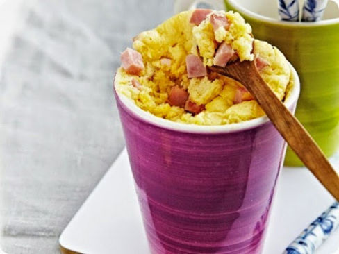 Mugcake al prosciutto di Praga e chèvre.