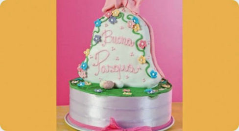 Deliziosa campana di Pasqua decorata.