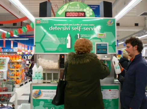 Detersivi sfusi, due nuovi punti nei supermercati di Pomezia e Ciampino