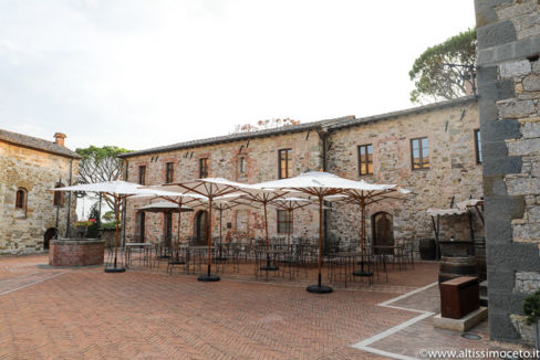 Castel Monastero Resort & Spa Toscana – Castelnuovo Berardenga (SI) – GM Graziella Arba