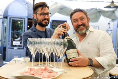 Cartoline dal 897mo Meeting VG @ Osteria Quattro Rose – Rovato (BS) – Patron Arber Troci