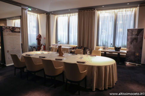 Cartoline dal 883mo Meeting VG @ Ristorante VUN del Park Hyatt Hotel – Milano – Chef Andrea Aprea