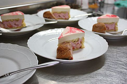 今月のお菓子塾＆研究クラス・・・