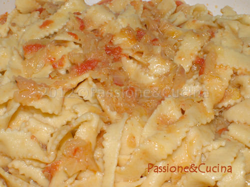 Tagliatelle al Ragù di Verza