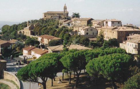 I Tre Bicchieri 2014 del Brunello di Montalcino e la Cantina dell’Anno: Collemassari