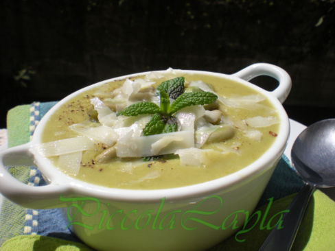 Passatina di baccelli con fave alla menta e pecorino sardo stagionato