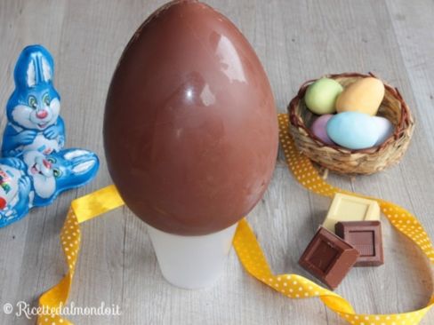 Uovo Kinder fatto in casa