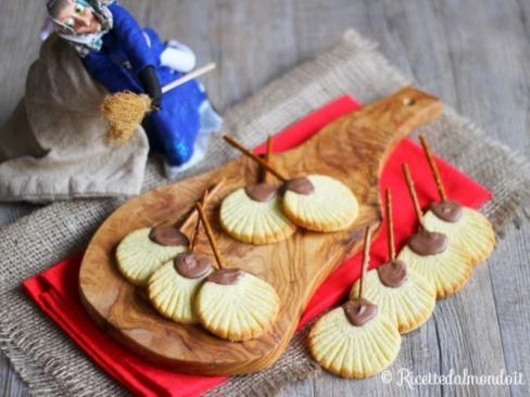 Scope della Befana dolci