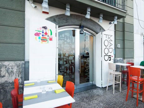 Apre a Napoli MadinFood