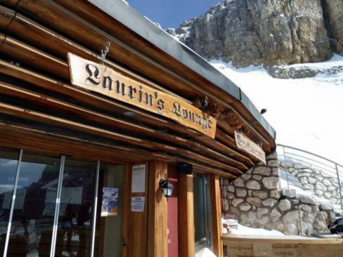 Rifugio? Ristorante?..BAH  L’importante  è mangiare bene…magari sci  ai piedi