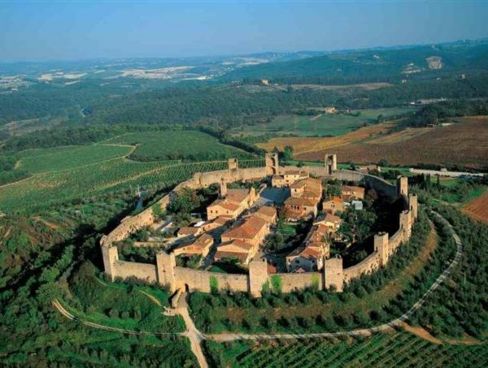 Pasqua low cost. Dormire e mangiare bene tra Chianti, Siena, Valdorcia