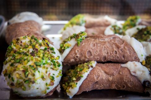 Sfogliatelle, cannoli e babà: solo Cose Buone alla pasticceria di Amsterdam