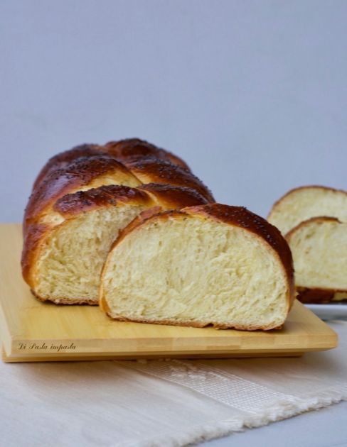 Pane Challah con lievito madre