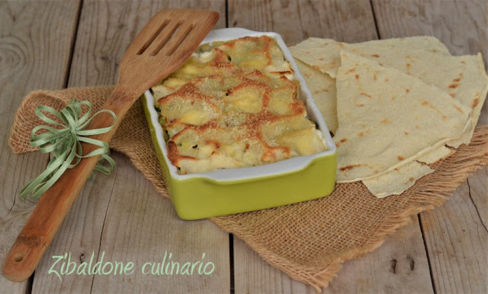 Lasagne di pane carasau con zucchine e gamberetti